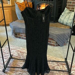 Lulu mermaid style black cocktail midi dress